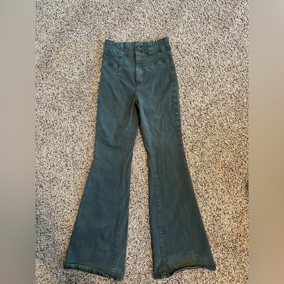 We the Free High Rise Flare pants, size 30 - Picture 1 of 3
